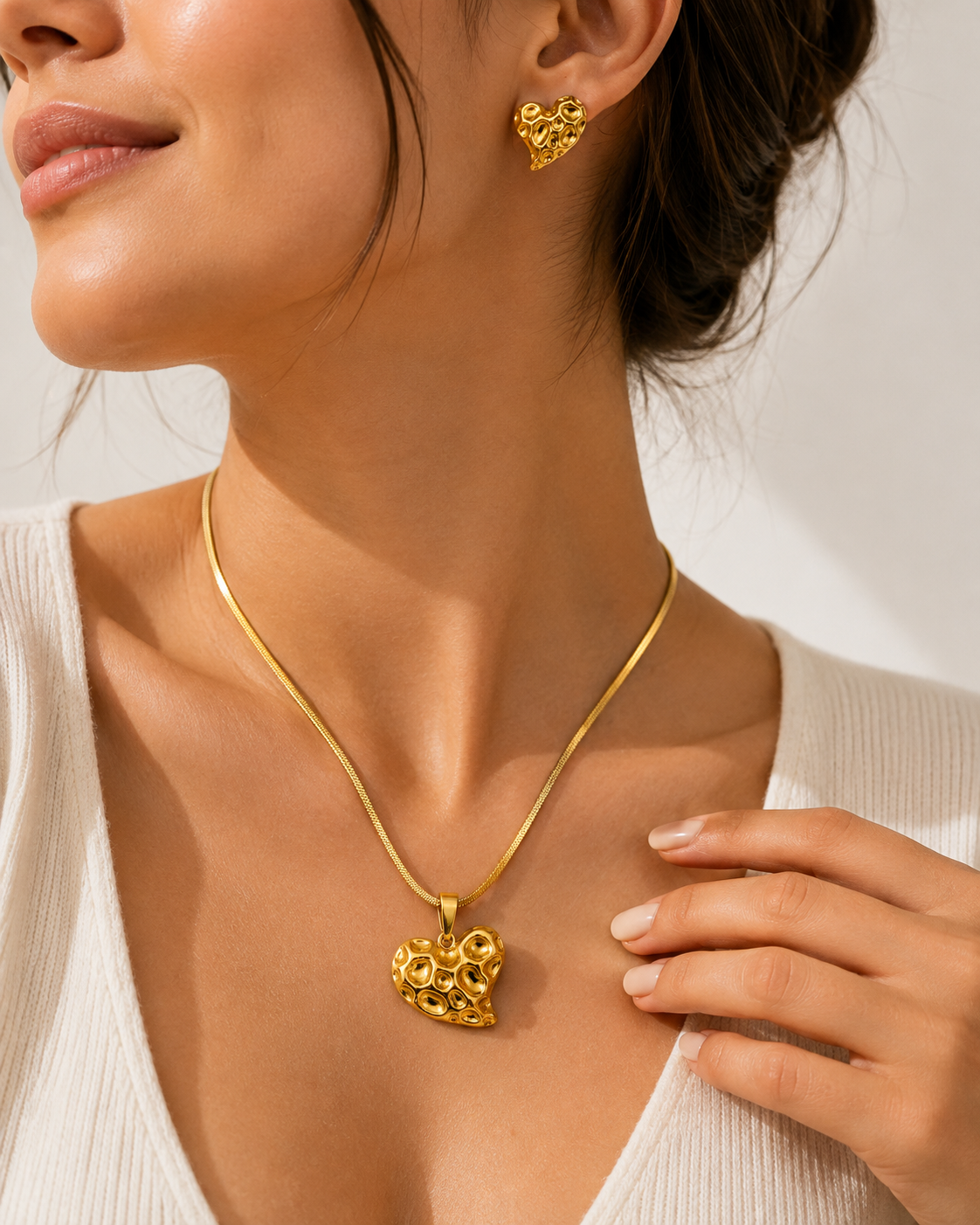 Molten Heart Necklace & Earrings Set – 18K Gold Plated Stainless Steel